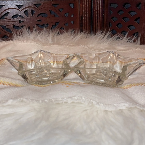Vintage 1930’s cut Star-Shaped Glass Candle Holders. - Picture 6 of 7